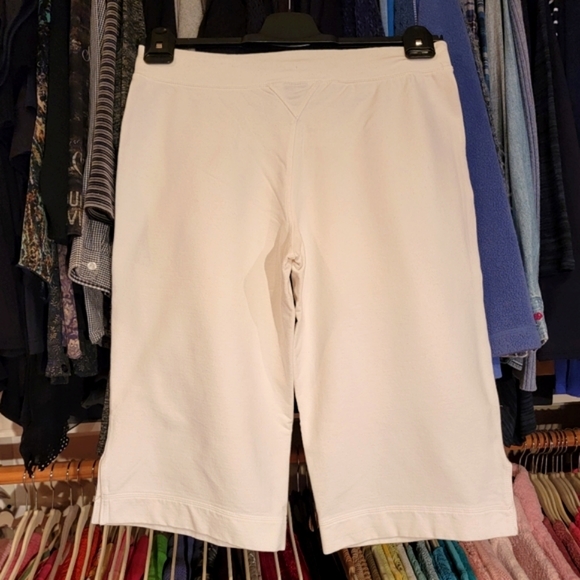 ATHLETIC WORKS ♡ 4pc Black Coral 'n White Bundle Athleisure Burmuda Shorts M - Picture 3 of 15